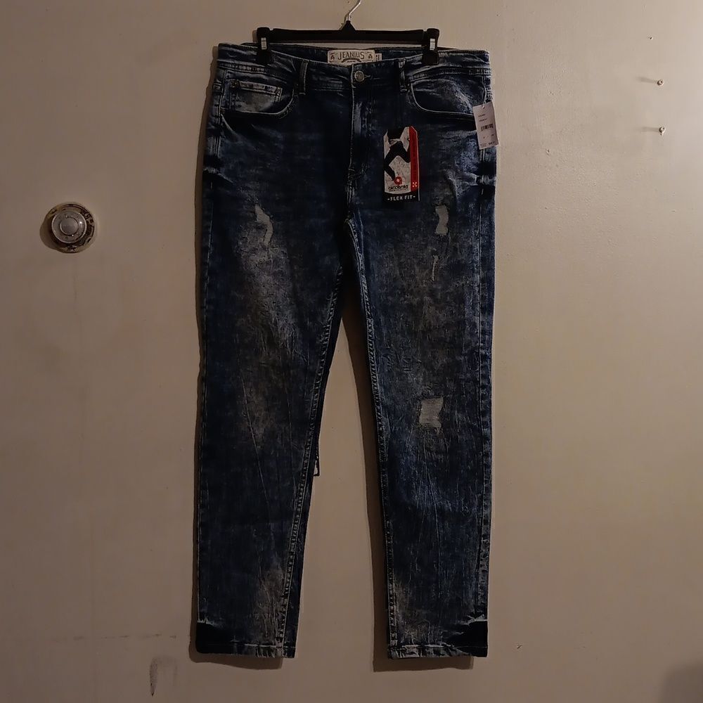 New Akademiks‎ Men's Jeanius Flex Fit Supererior Stretch Jeans New With Tags.